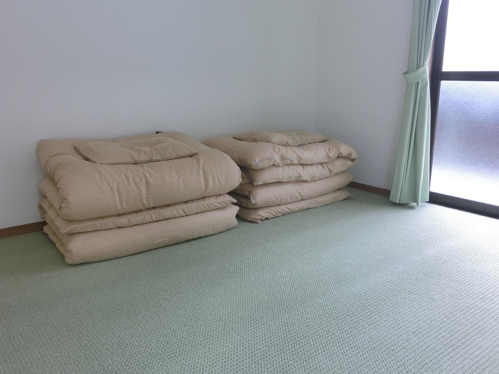Guesthouse Famusuton Iwamicho Buitenkant foto