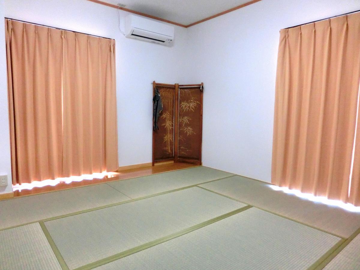 Guesthouse Famusuton Iwamicho Buitenkant foto